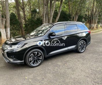 Mitsubishi Outlander 2019 - Bán Mitsubishi Outlander năm 2019, màu đen giá cạnh tranh