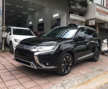 Mitsubishi Outlander 2.0 CVT Premium 2020 - Bán Mitsubishi Outlander 2.0 CVT Premium 2020, màu đen, giá tốt