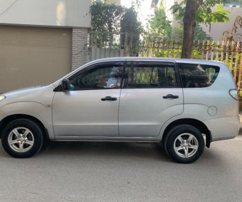 Mitsubishi Zinger 2.4MT  2009 - Cần bán gấp Mitsubishi Zinger 2.4MT sản xuất năm 2009, màu bạc 