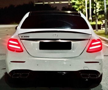 Mercedes-Benz Sport 2019 - Cần bán lại xe Mercedes E200 Sport sản xuất năm 2019, màu trắng