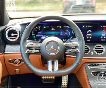 Mercedes-Benz 2022 - Thời điểm mua xe E300 V1 với giá tốt nhất trong năm - Liên hệ để được tư vấn