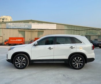 Kia Sorento   GATH   2018 - Cần bán gấp Kia Sorento GATH sản xuất năm 2018, màu trắng còn mới 