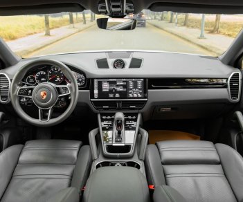 Porsche Cayenne 2020 - Bán Porsche Cayenne Coupe sản xuất 2020 mới 95% giá tốt 6 tỷ 750tr (có thương lượng)