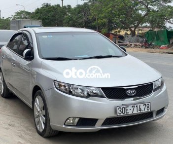 Kia Cerato AT 2010 - Bán ô tô Kia Cerato AT năm sản xuất 2010, màu bạc, nhập khẩu giá cạnh tranh