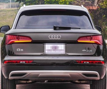 Audi Q5   45 TFSI 2018 - Cần bán xe Audi Q5 45 TFSI sản xuất 2018, màu nâu, nhập khẩu nguyên chiếc