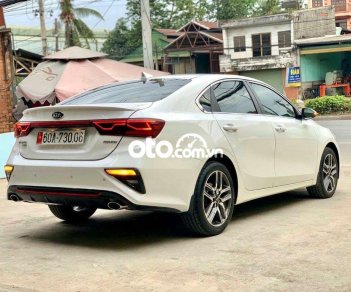 Kia Cerato 2.0Premium 2019 - Cần bán xe Kia Cerato 2.0 Premium đời 2019, màu trắng