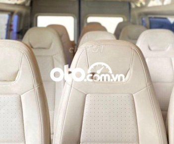 Ford Transit Luxury 2014 - Bán Ford Transit Luxury năm 2014, màu bạc chính chủ, 305tr