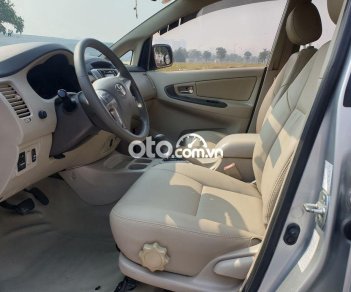 Toyota Innova   G  2012 - Cần bán xe Toyota Innova G 2012, màu bạc