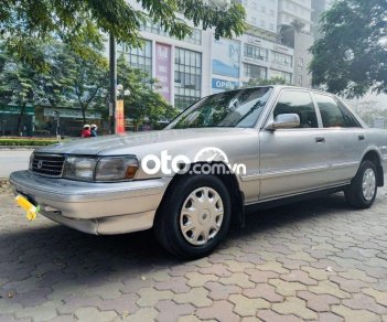 Toyota Cressida    XL   1995 - Cần bán xe Toyota Cressida XL năm 1995, màu bạc, nhập khẩu