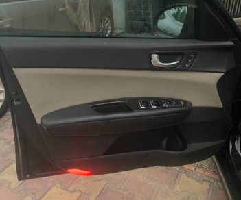 Kia Optima   2.0 GAT Luxury   2019 - Xe Kia Optima 2.0 GAT Luxury năm sản xuất 2019, màu đen giá cạnh tranh