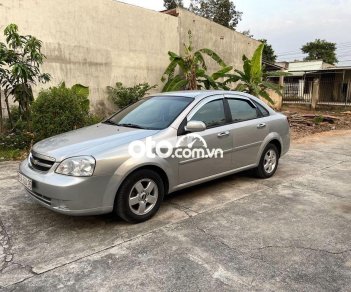 Chevrolet Lacetti MT 2011 - Cần bán xe Chevrolet Lacetti MT năm 2011, màu bạc