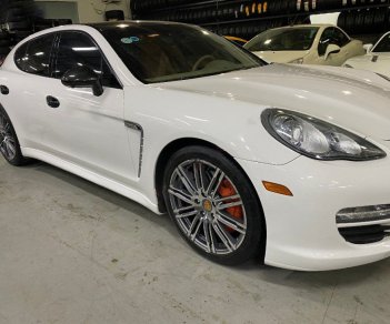 Porsche Panamera 2011 - Cần bán gấp Porsche Panamera S sản xuất 2011, màu trắng, nhập khẩu nguyên chiếc còn mới