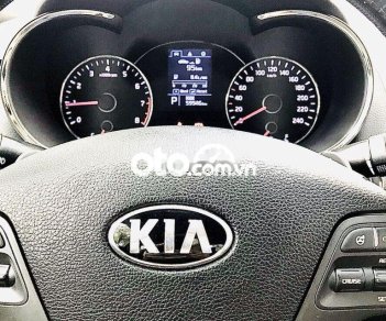 Kia K3 2015 - Cần bán lại xe Kia K3 sản xuất 2015, màu trắng, 435 triệu