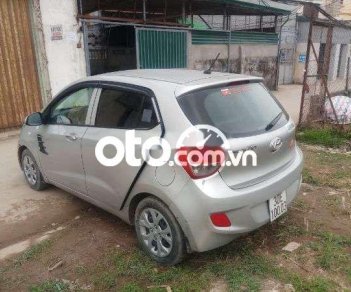 Hyundai Grand i10 MT 2016 - Bán xe Hyundai Grand i10 MT năm sản xuất 2016, màu bạc