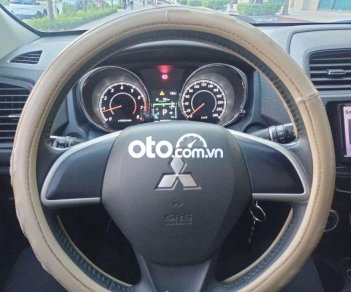 Mitsubishi Outlander   Sport 2.0 2015 - Bán Mitsubishi Outlander Sport 2.0 năm 2015, màu đen, nhập khẩu  