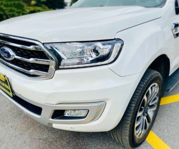 Ford Everest   Titanium 2.0L 4x4 AT 2020 - Cần bán Ford Everest Titanium 2.0L 4x4 AT năm 2020, màu trắng, nhập khẩu