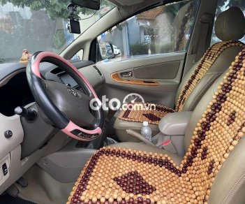 Toyota Innova MT 2008 - Cần bán xe Toyota Innova MT sản xuất 2008, màu bạc, giá chỉ 206 triệu