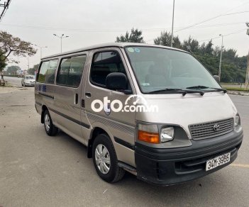 Toyota Hiace 2004 - Bán Toyota Hiace MT năm 2004 giá cạnh tranh