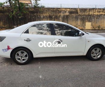 Kia Forte MT 2009 - Bán Kia Forte MT sản xuất năm 2009, màu trắng, nhập khẩu nguyên chiếc