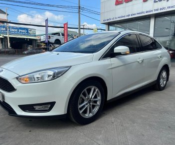 Ford Focus AT 2019 - Bán Ford Focus AT năm 2019, màu trắng, giá tốt