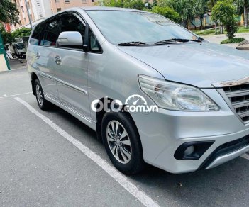 Toyota Innova 2016 - Bán ô tô Toyota Innova sản xuất năm 2016, màu bạc, 389tr