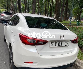 Mazda 2 2016 - Bán xe Mazda 2 AT năm 2016, màu trắng, giá tốt