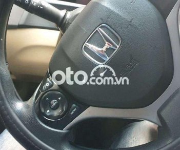 Honda Civic MT 2014 - Bán xe Honda Civic MT năm sản xuất 2014, màu trắng chính chủ