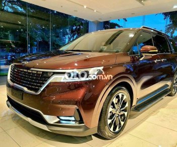 Kia Carnival 2021 - Cần bán Kia Carnival sản xuất 2021, màu đỏ