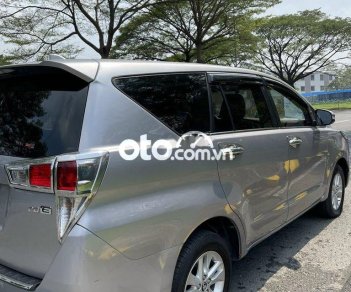 Toyota Innova 2016 - Bán Toyota Innova sản xuất năm 2016, màu bạc, giá tốt