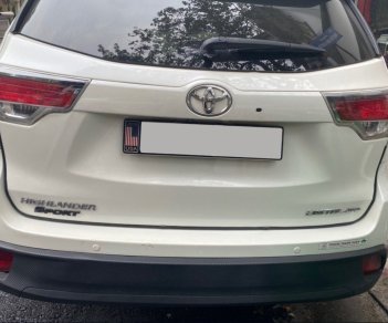 Toyota Highlander Limitted 2WD 3.5L 2015 - Bán Toyota Highlander Limitted 2WD 3.5L năm 2015, màu trắng, nhập khẩu nguyên chiếc