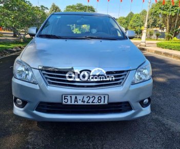 Toyota Innova MT 2012 - Bán xe Toyota Innova MT sản xuất năm 2012, màu bạc, xe nhập