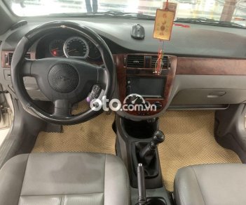 Chevrolet Lacetti 1.6MT  2013 - Cần bán Chevrolet Lacetti 1.6MT năm sản xuất 2013, màu bạc