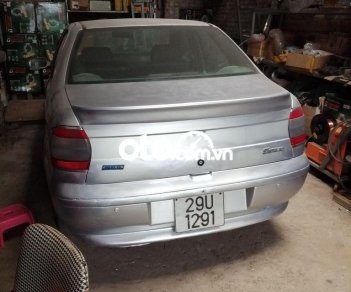 Fiat Siena 1.3 MT 2002 - Cần bán gấp Fiat Siena 1.3 MT sản xuất 2002, màu bạc