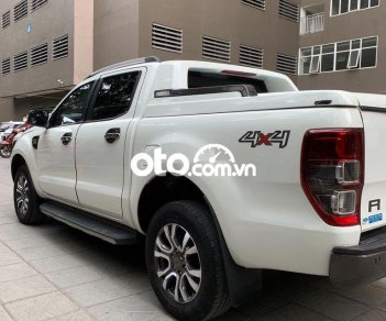 Ford Ranger  Wildtrak 3.2   2017 - Cần bán xe Ford Ranger Wildtrak 3.2 sản xuất năm 2017, màu trắng, nhập khẩu