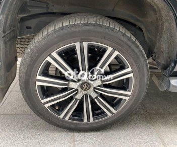 Toyota Land Cruiser VX 2016 - Bán xe Toyota Land Cruiser VX sản xuất 2016, màu đen