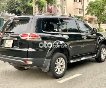 Mitsubishi Pajero Sport   4x2 AT  2016 - Cần bán gấp Mitsubishi Pajero Sport 4x2 AT năm 2016, màu đen