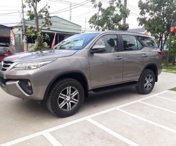 Toyota Fortuner 2021 - Cần bán Toyota Fortuner đời 2021, màu trắng, nhập khẩu chính hãng, giá 995tr