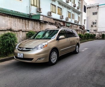 Toyota Sienna 2007 - Xe nhập, giá chỉ 639tr