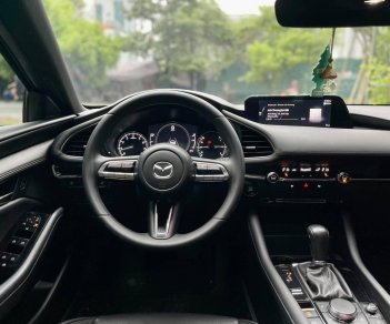 Mazda 3 Sport 2.0L Signature Premium 2020 - Xe Mazda 3 Sport 2.0L Signature Premium sản xuất năm 2020, màu đỏ, giá chỉ 799 triệu