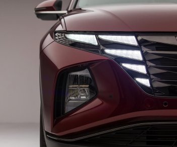 Hyundai Tucson AT 2022 - Bán Hyundai Tucson AT 2021, màu đỏ - Giảm 30tr trừ thẳng vào giá, hỗ trợ 50% thuế trước bạ, sẵn xe giao ngay