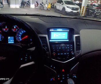 Chevrolet Cruze LTZ 2015 - Bán xe Chevrolet Cruze LTZ 2015 trắng, odo 8300km, như mới, 390 triệu
