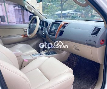 Toyota Fortuner 2.7V  2012 - Cần bán Toyota Fortuner 2.7V năm sản xuất 2012, màu trắng, giá tốt