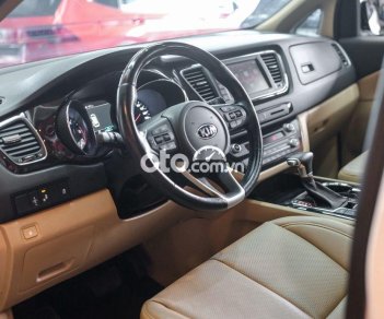 Kia VT250 Platinum 2019 - Bán xe Kia Sedona Platinum sản xuất năm 2019, màu trắng, giá chỉ 979 triệu