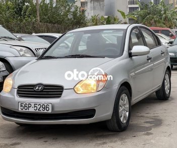 Hyundai Accent MT 2010 - Cần bán lại xe Hyundai Accent MT năm 2010, màu bạc, xe nhập, 130 triệu