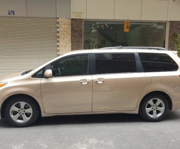 Toyota Sienna   LE 3.5  2010 - Cần bán gấp Toyota Sienna LE 3.5 năm sản xuất 2010, nhập khẩu chính chủ