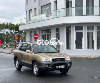 Hyundai Santa Fe Gold 2004 - Bán Hyundai Santa Fe Gold năm sản xuất 2004, màu vàng, xe nhập, giá 235tr