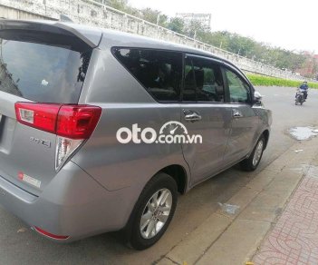 Toyota Innova  E  2019 - Bán ô tô Toyota Innova E sản xuất năm 2019, màu bạc số sàn, giá chỉ 548 triệu