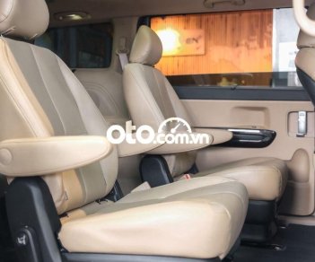 Kia VT250 Platinum 2019 - Bán xe Kia Sedona Platinum sản xuất năm 2019, màu trắng, giá chỉ 979 triệu