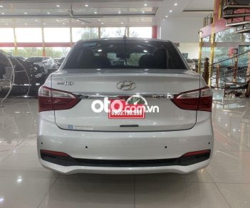 Hyundai Premio    1.2 AT  2018 - Cần bán lại xe Hyundai Grand i10 1.2 AT sản xuất năm 2018, màu bạc