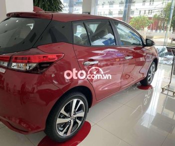 Toyota Yaris G 2021 - Bán Toyota Yaris G sản xuất 2021, màu đỏ, xe nhập giá cạnh tranh